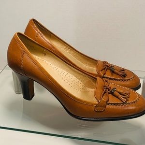 Joan & David Circa Comfort 365 Pumps.  Women Size 9M Brown Leather